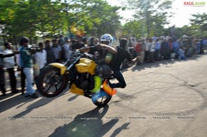 TVS Apache Pro Performance at Necklace Road, Hyderabad