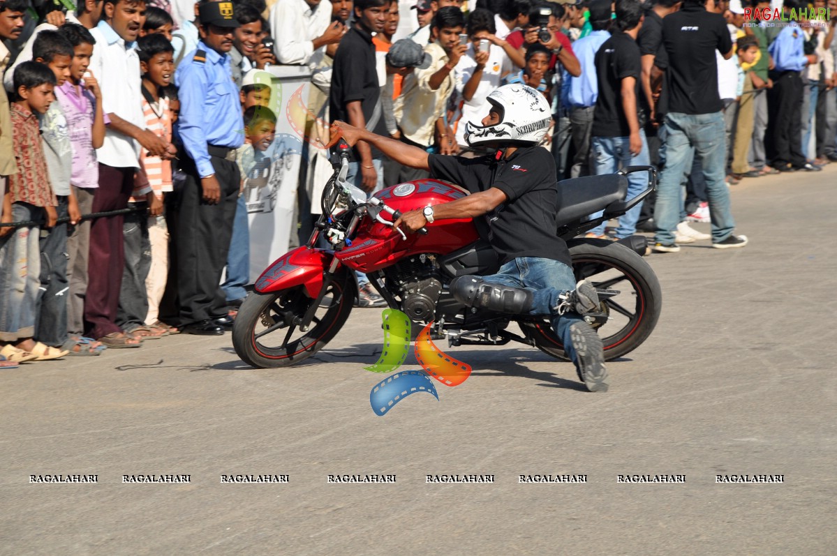 TVS Apache Pro Performance Show