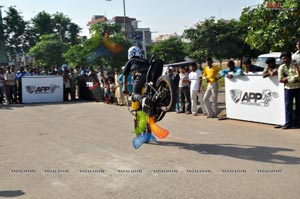 TVS Apache Pro Performance at Necklace Road, Hyderabad