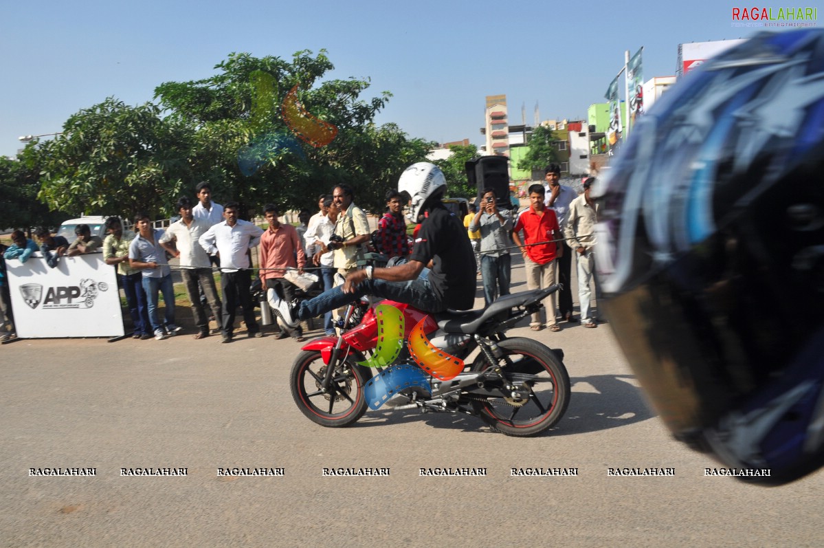 TVS Apache Pro Performance Show