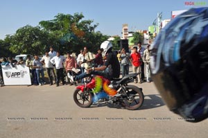 TVS Apache Pro Performance at Necklace Road, Hyderabad