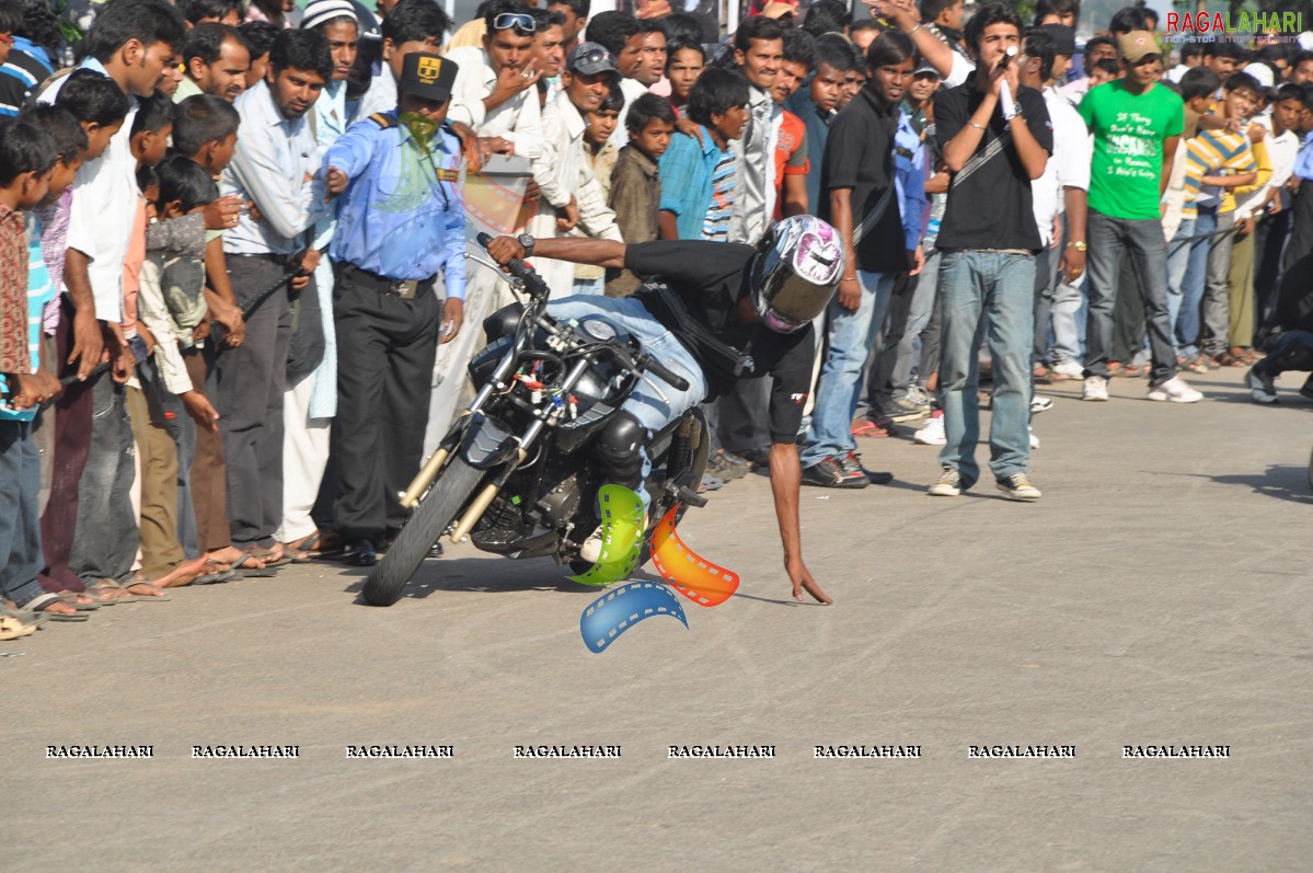 TVS Apache Pro Performance Show