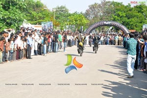 TVS Apache Pro Performance at Necklace Road, Hyderabad