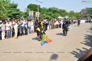 TVS Apache Pro Performance at Necklace Road, Hyderabad