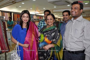 Usha Raghunathan's Vedhavalli Collection Launch at Singhania's