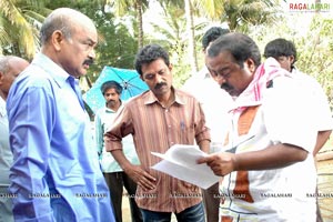 Lokame Kottaga Working Stills