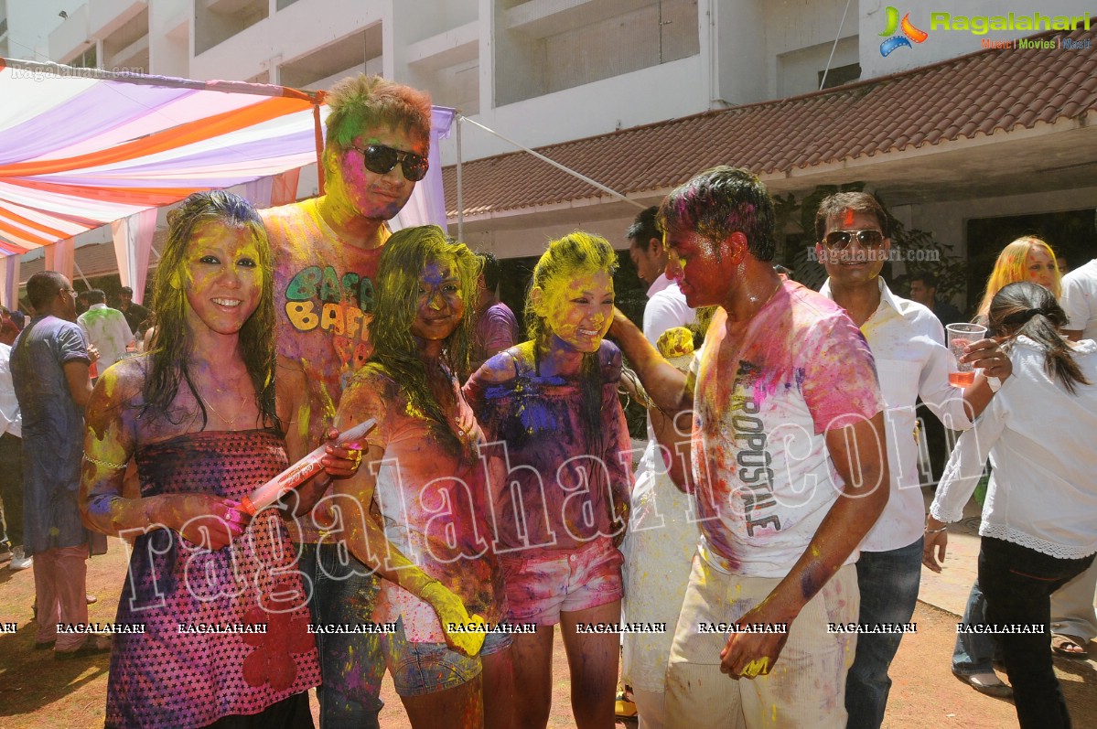 Big Fat Holi Bash 2012 at Taj Banjara