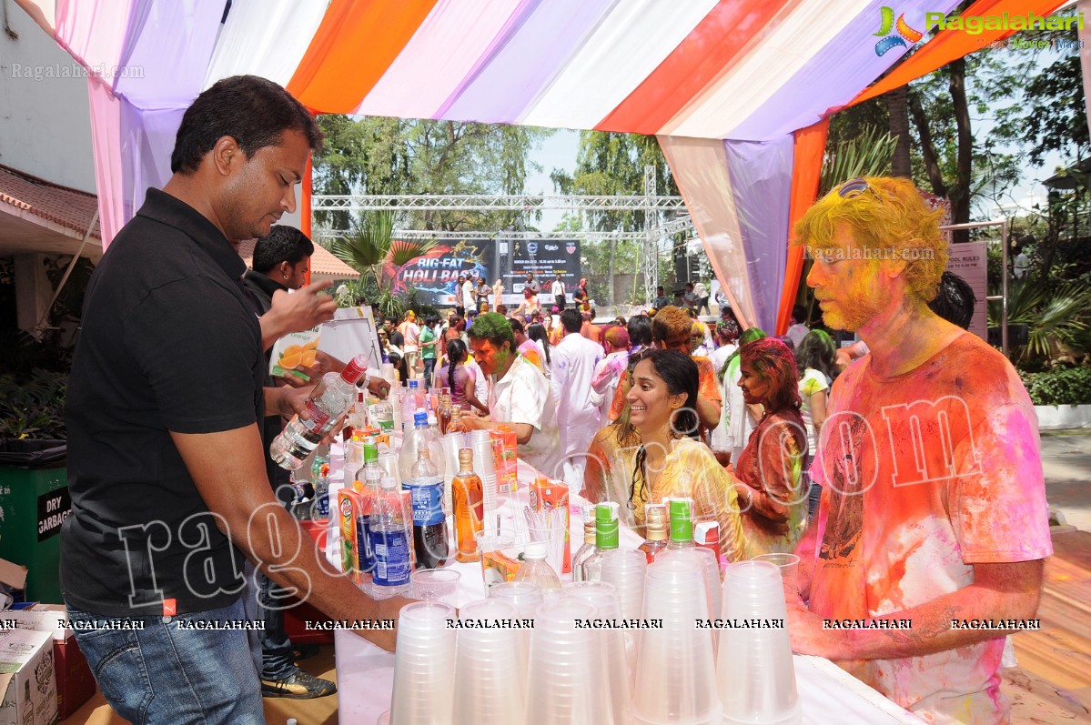 Big Fat Holi Bash 2012 at Taj Banjara