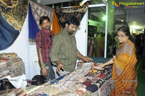 Lepakshi Cotton & Silk Fab at Satya Sai Nigamagamam