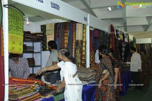 Lepakshi Cotton & Silk Fab at Satya Sai Nigamagamam