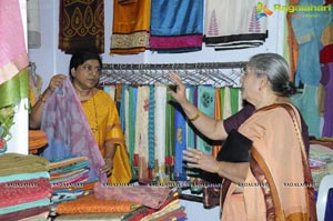 Lepakshi Cotton & Silk Fab at Satya Sai Nigamagamam