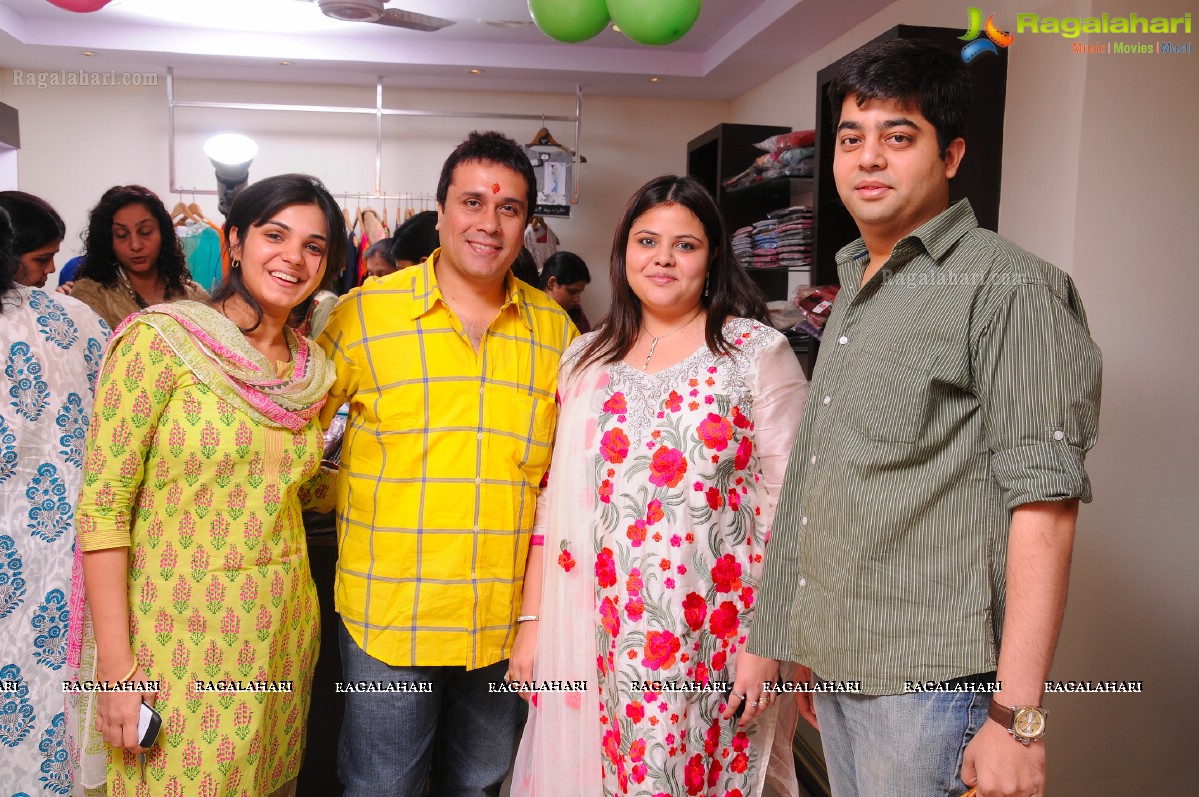 Mehak's Designer Studio Launch by Neelam Gouhranii