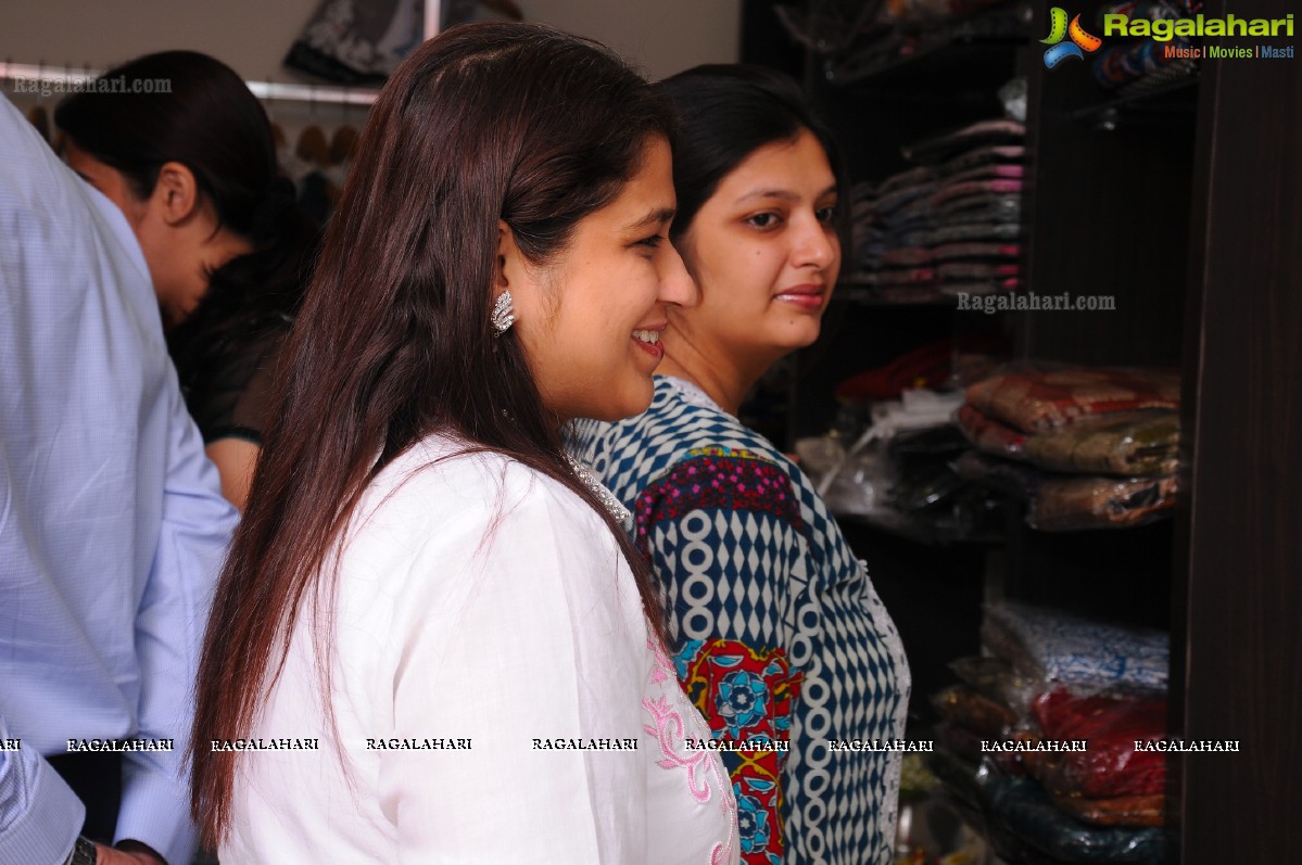 Mehak's Designer Studio Launch by Neelam Gouhranii