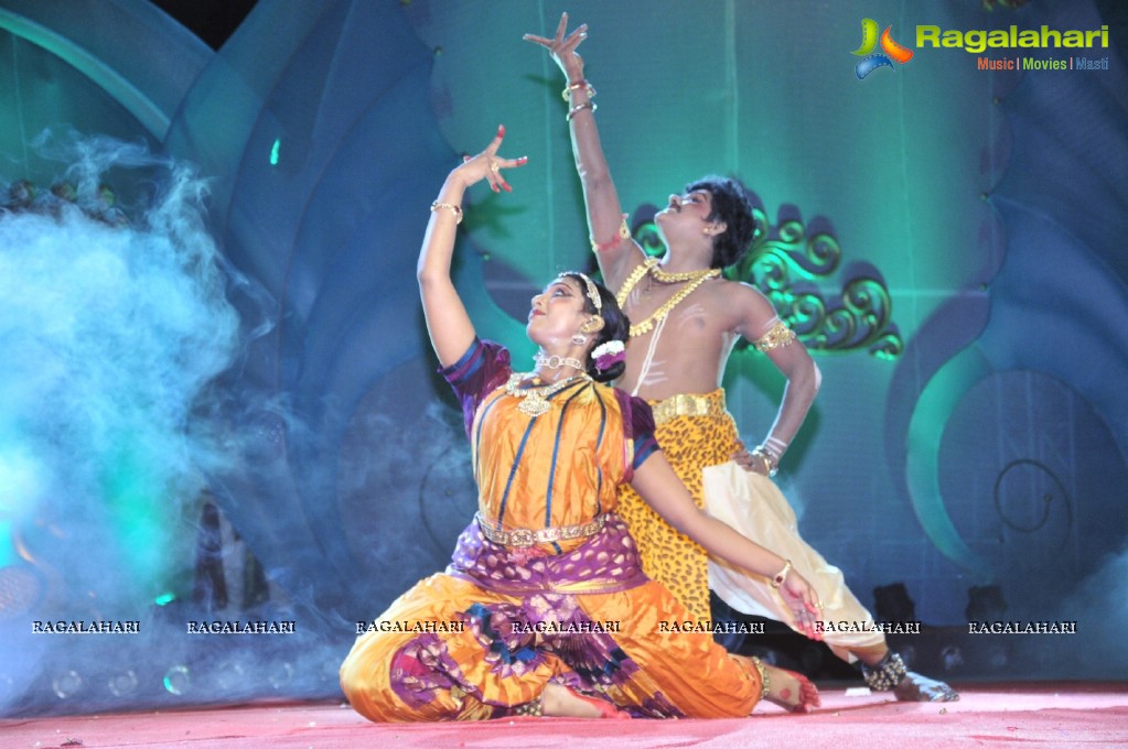 Sri Vidyanikethan Educational Institutions 2012 Annual Day Celebrations