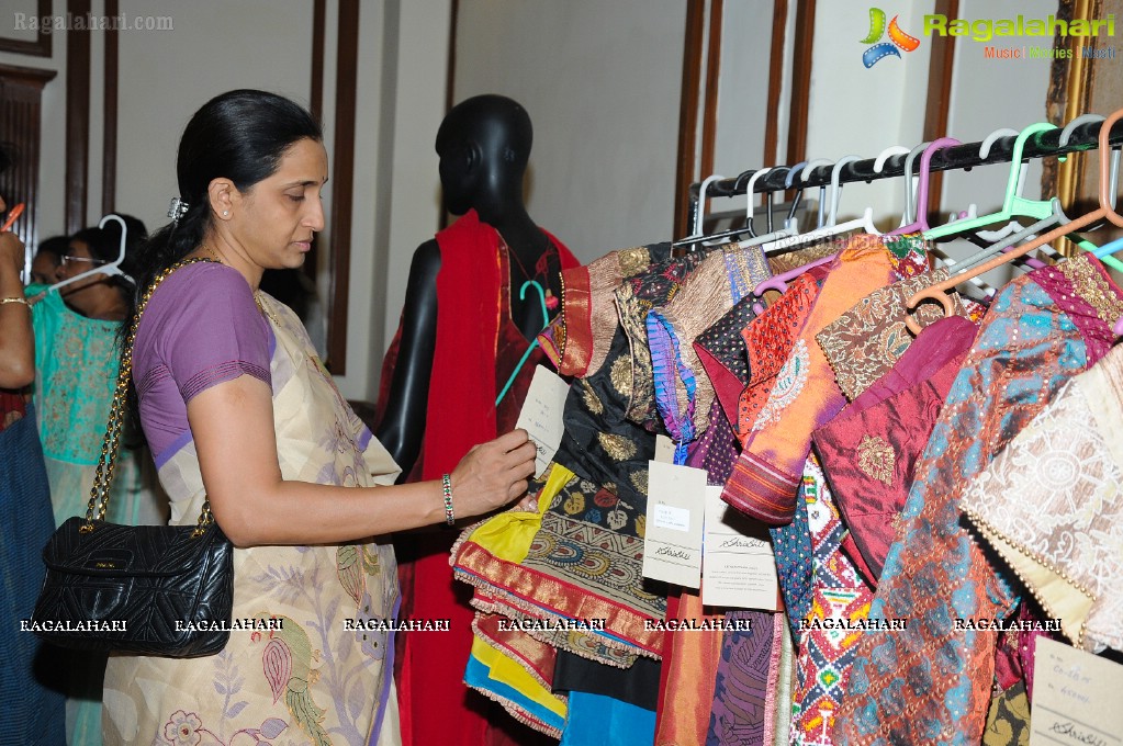 Latha Putanna Exhibition at Taj Deccan