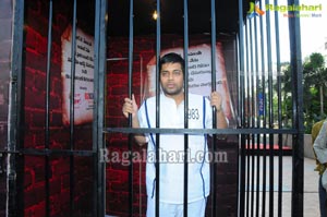 Radio Mirchi’s RJ Hemant arrested himself at Big Bazaar, Kachiguda