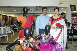 Shradha Das Launches Usha Raghunathan's Choli Collection at Singhania's