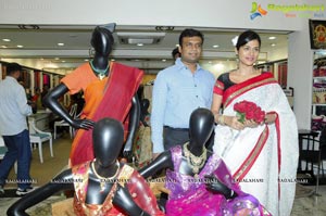 Shradha Das Launches Usha Raghunathan's Choli Collection at Singhania's