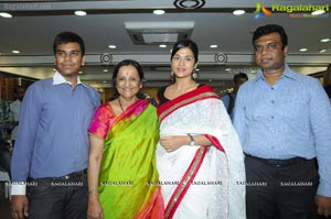 Shradha Das Launches Usha Raghunathan's Choli Collection at Singhania's