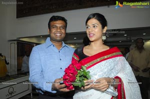 Shradha Das Launches Usha Raghunathan's Choli Collection at Singhania's