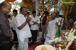 Sunil-Isha Chawla Film Muhurat