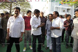 Sunil-Isha Chawla Film Muhurat