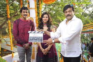 Sunil-Isha Chawla Film Muhurat