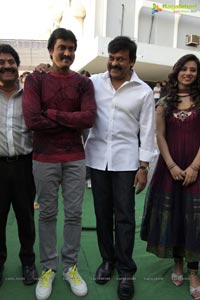 Sunil-Isha Chawla Film Muhurat