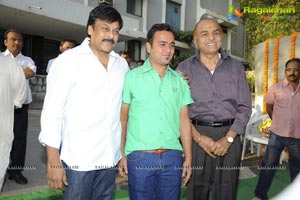 Sunil-Isha Chawla Film Muhurat