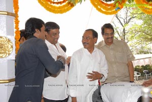 Sunil-Suresh Productions Film Muhurat