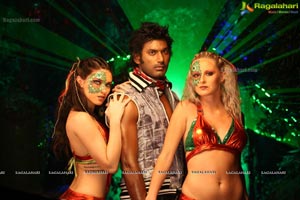 Vishal, Thanu Sree Dutta, Neetu Chandra, Sarah Jane Dias