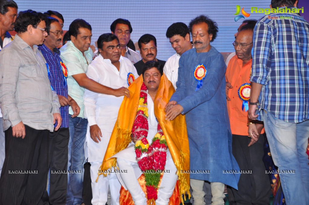 Felicitation to 81 Comedians