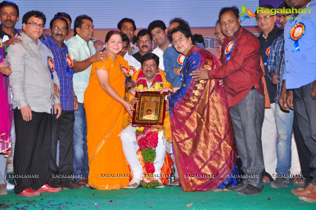 Felicitation to 81 Comedians