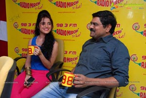 Back Bench Student Radio Mirchi