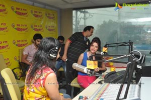 Back Bench Student Radio Mirchi