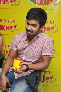 Back Bench Student Radio Mirchi