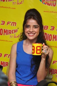 Back Bench Student Radio Mirchi