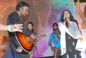 Gunde Jaari Gallanthayyinde Music