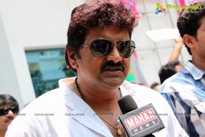 Telugu TV Artists Protest at Maa TV