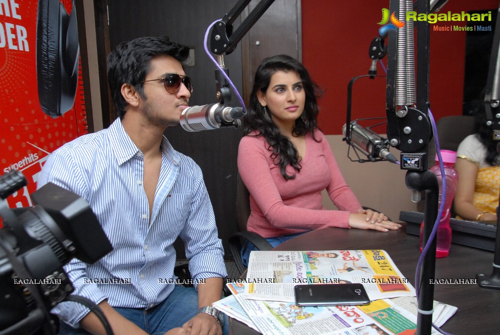 Nikhil and Archana at Red FM Rakshasi