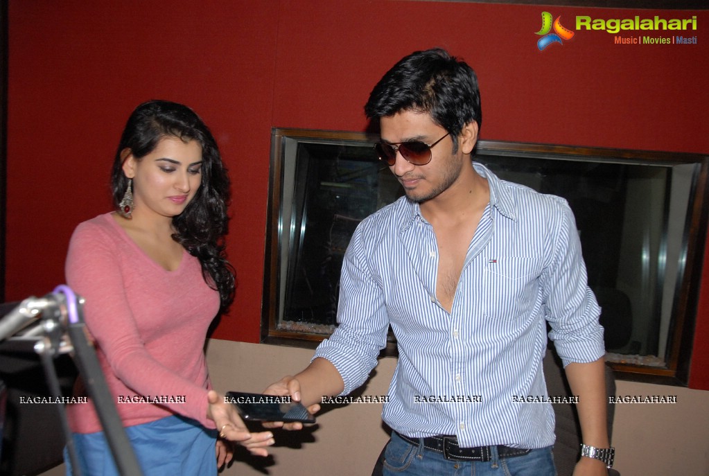 Nikhil and Archana at Red FM Rakshasi