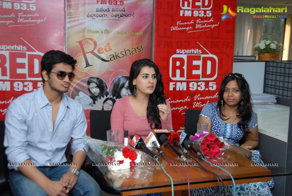 Nikhil and Archana at Red FM Rakshasi