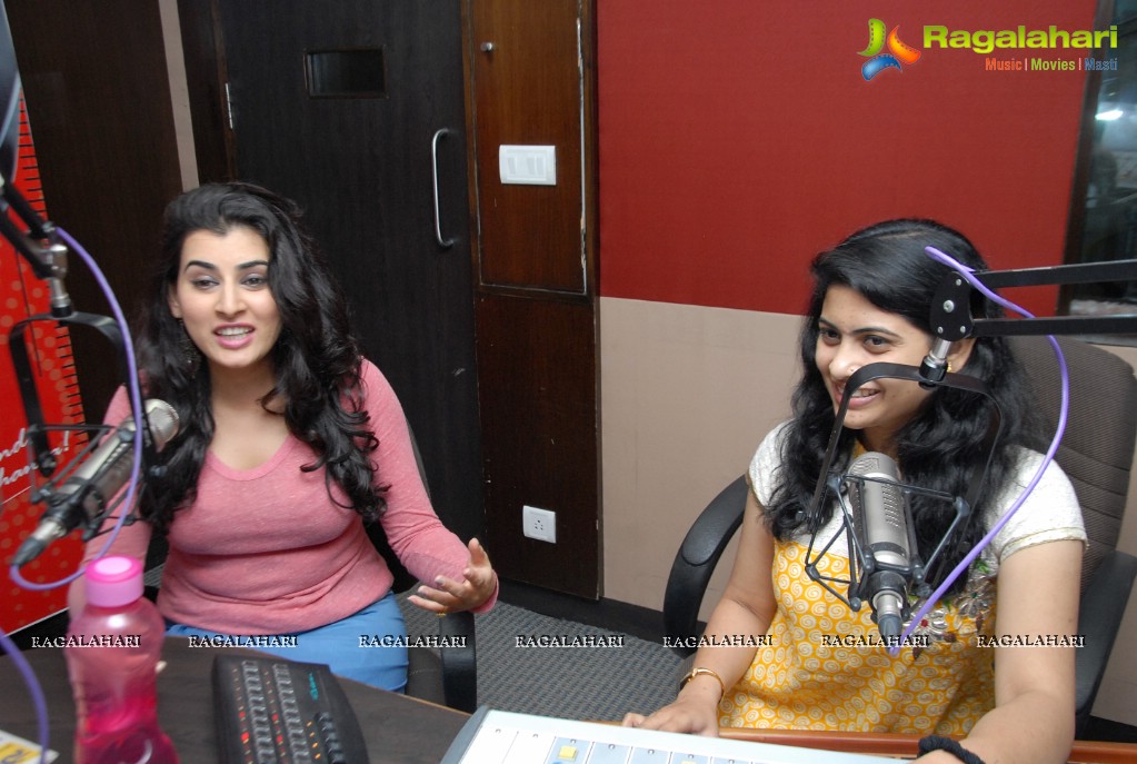 Nikhil and Archana at Red FM Rakshasi