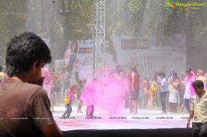 Bisket Entertainments 2013 Holi Bash