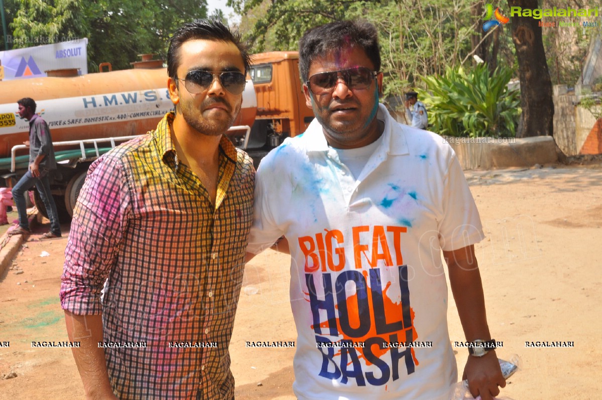 Big Fat Holi Bash 2013 - by Bisket & AA