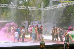 Bisket Entertainments 2013 Holi Bash