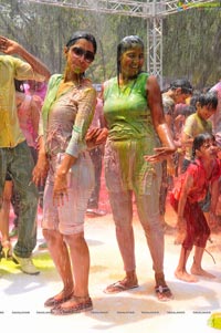 Bisket Entertainments 2013 Holi Bash