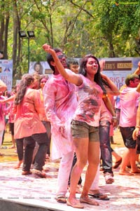 Bisket Entertainments 2013 Holi Bash