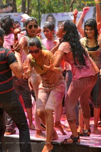 Bisket Entertainments 2013 Holi Bash