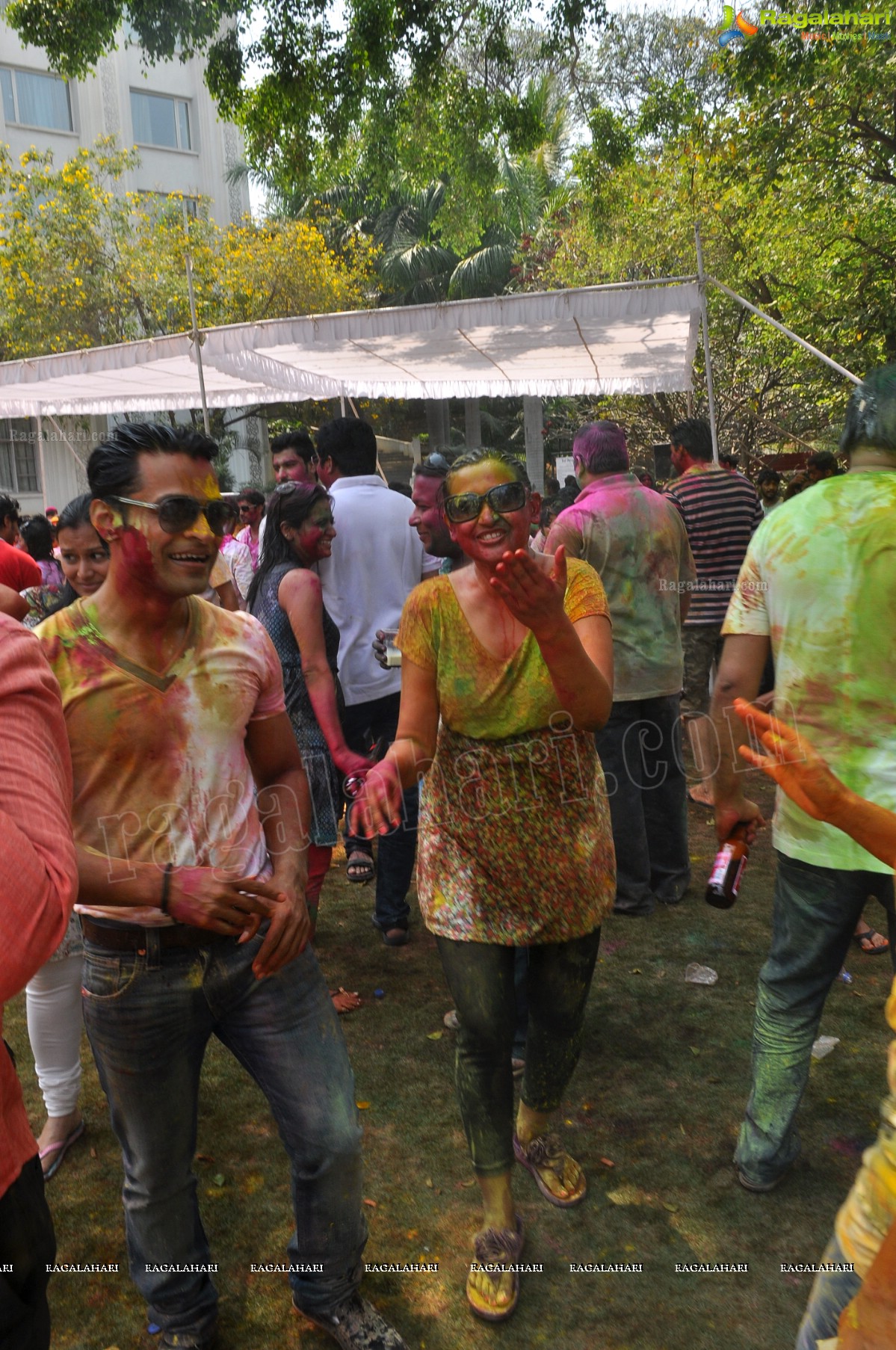 Big Fat Holi Bash 2013 - by Bisket & AA